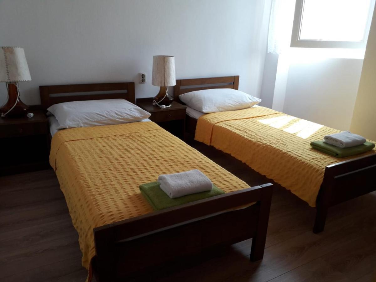 Hostel Flora Mali Losinj Ruang foto
