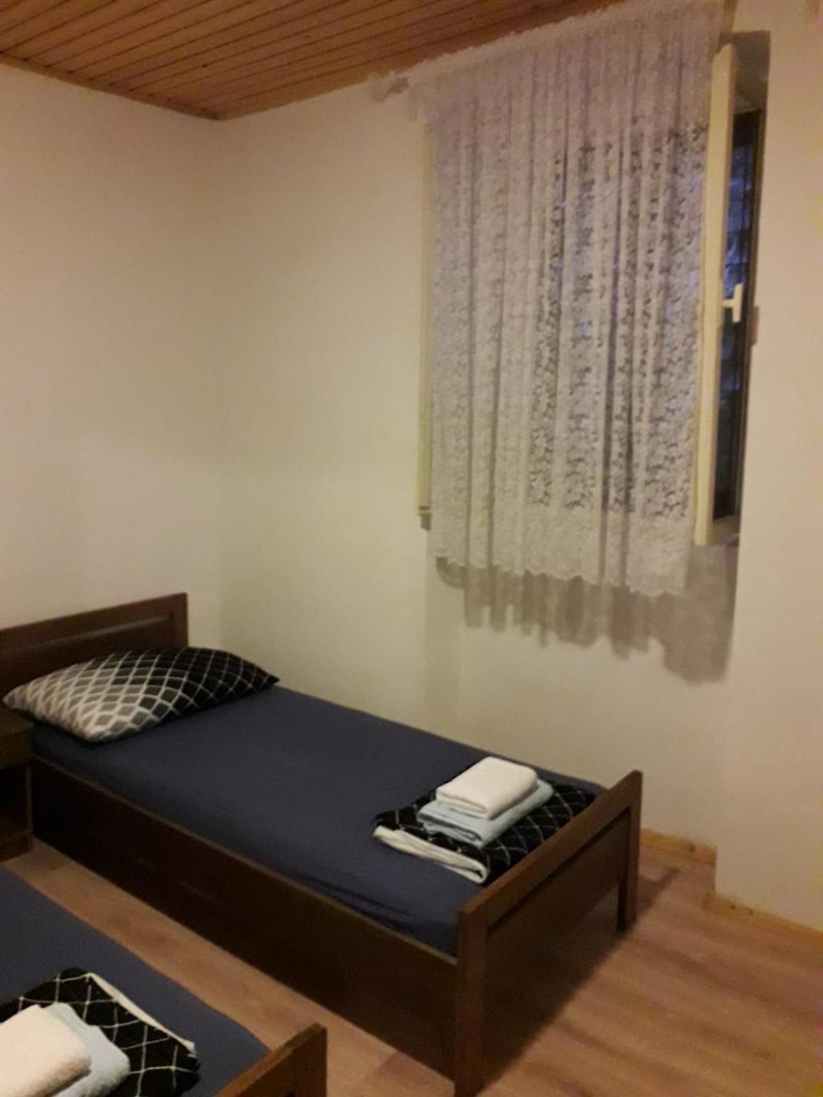 Hostel Flora Mali Losinj Ruang foto