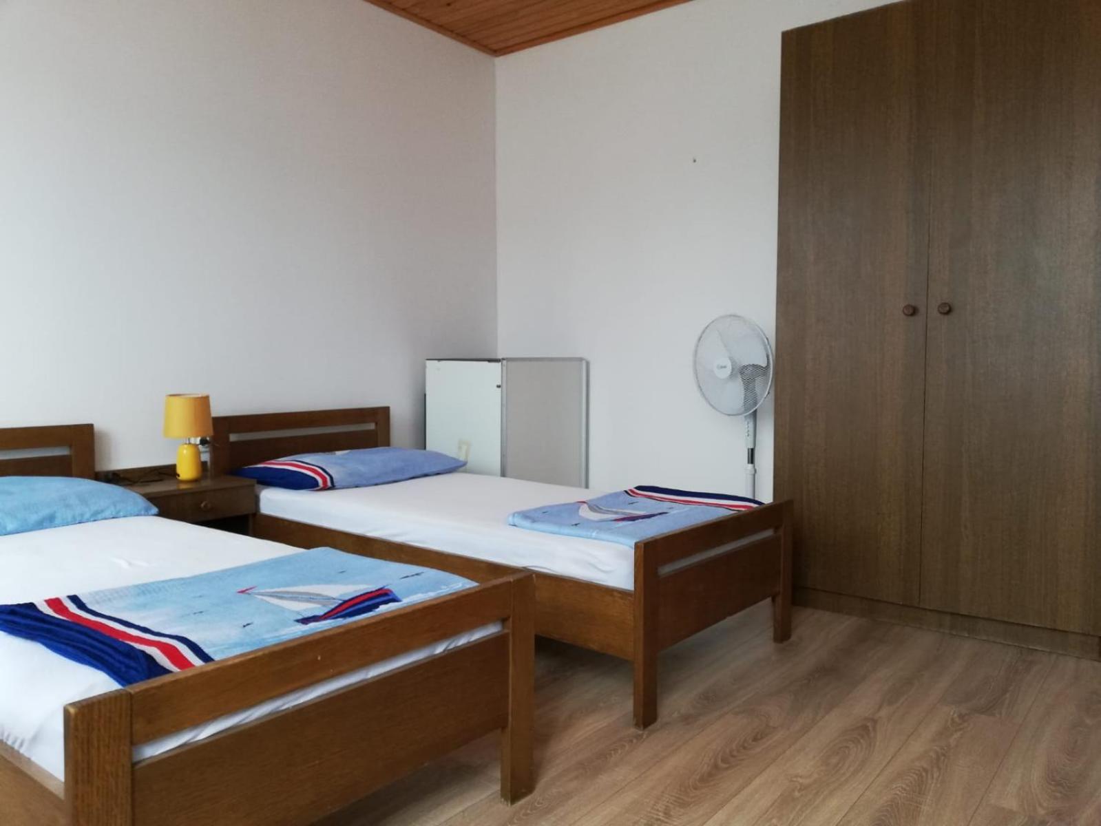 Hostel Flora Mali Losinj Ruang foto