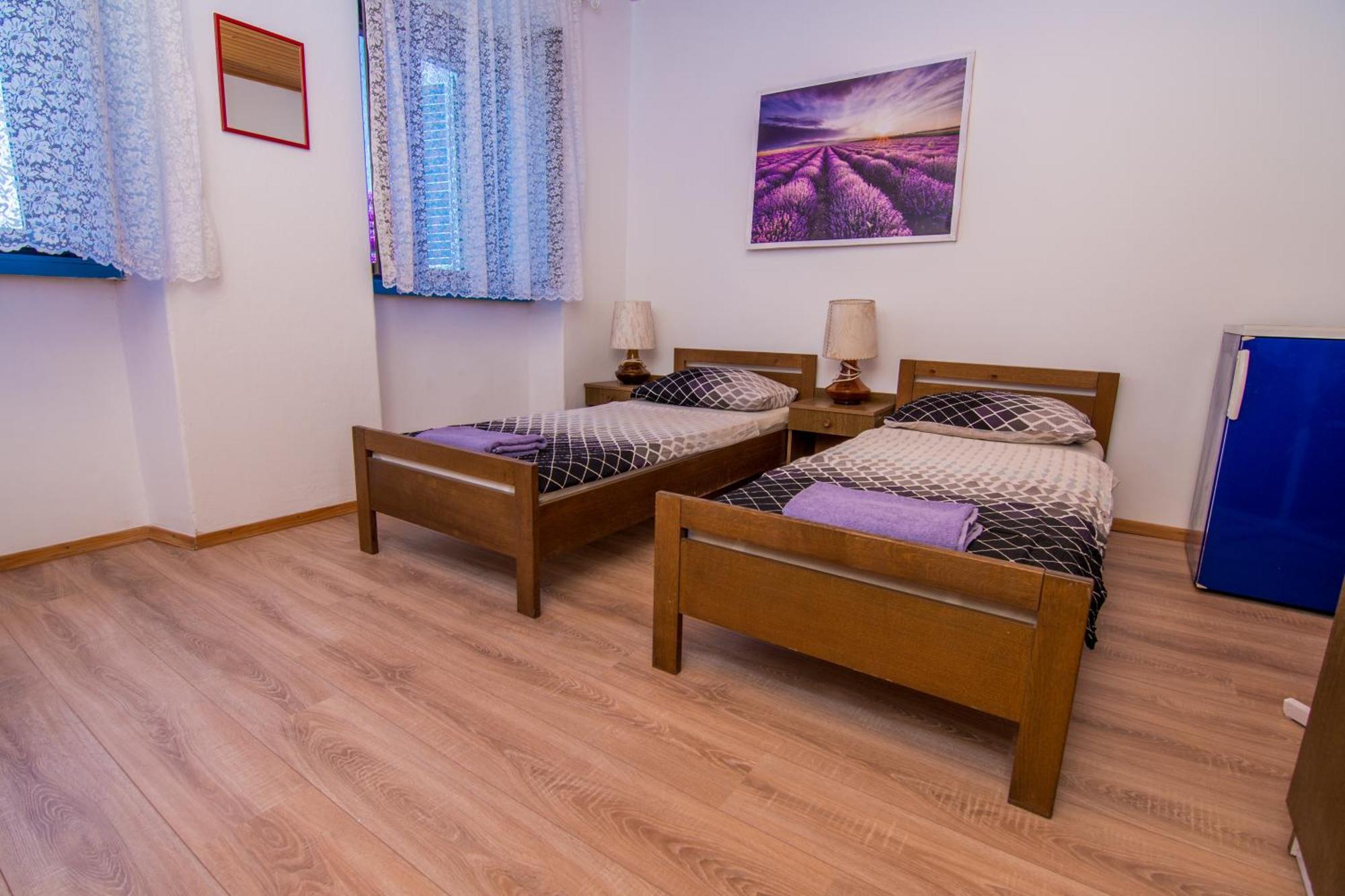 Hostel Flora Mali Losinj Ruang foto